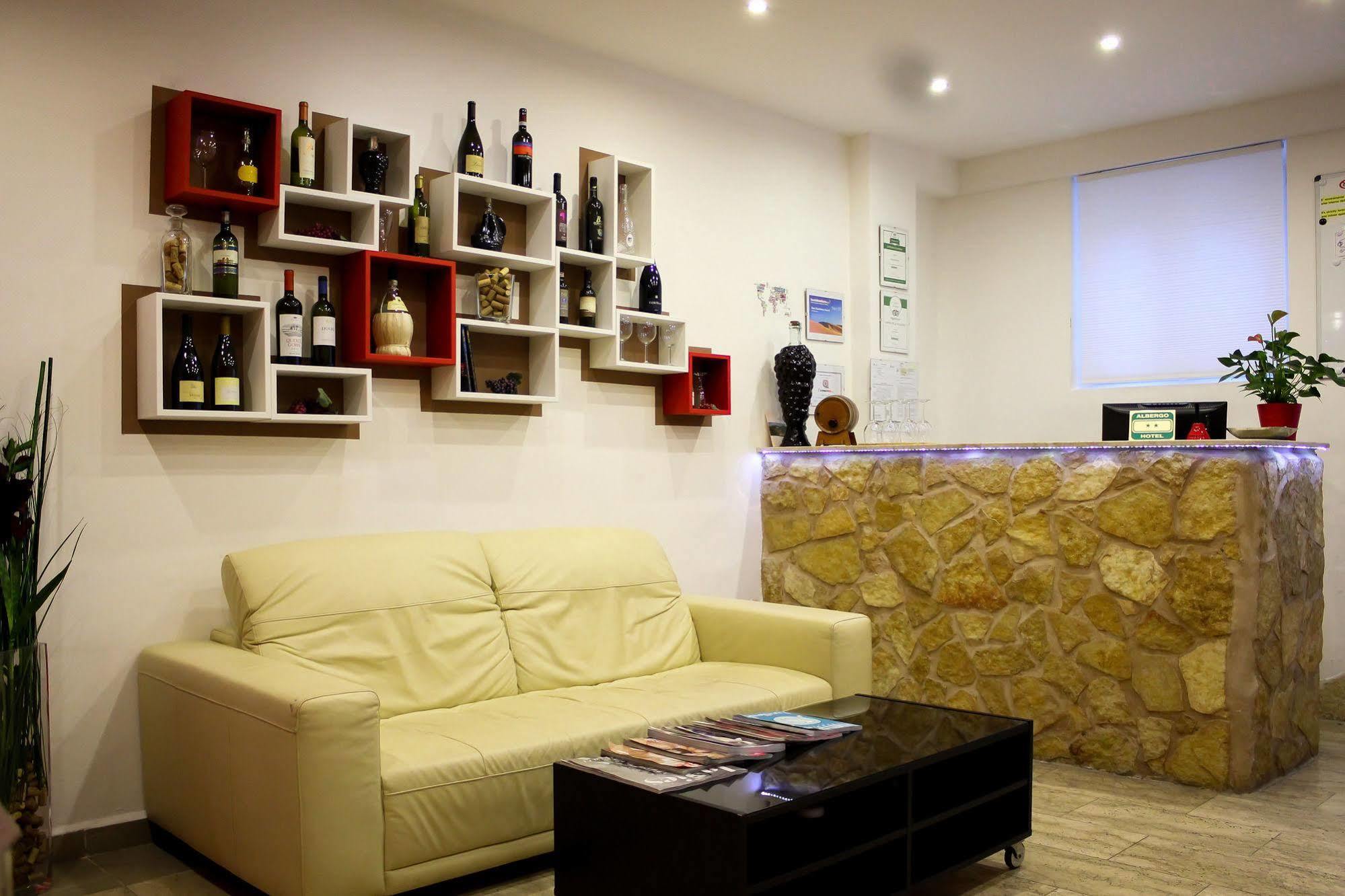 Hotel Rossovino Milano Dış mekan fotoğraf